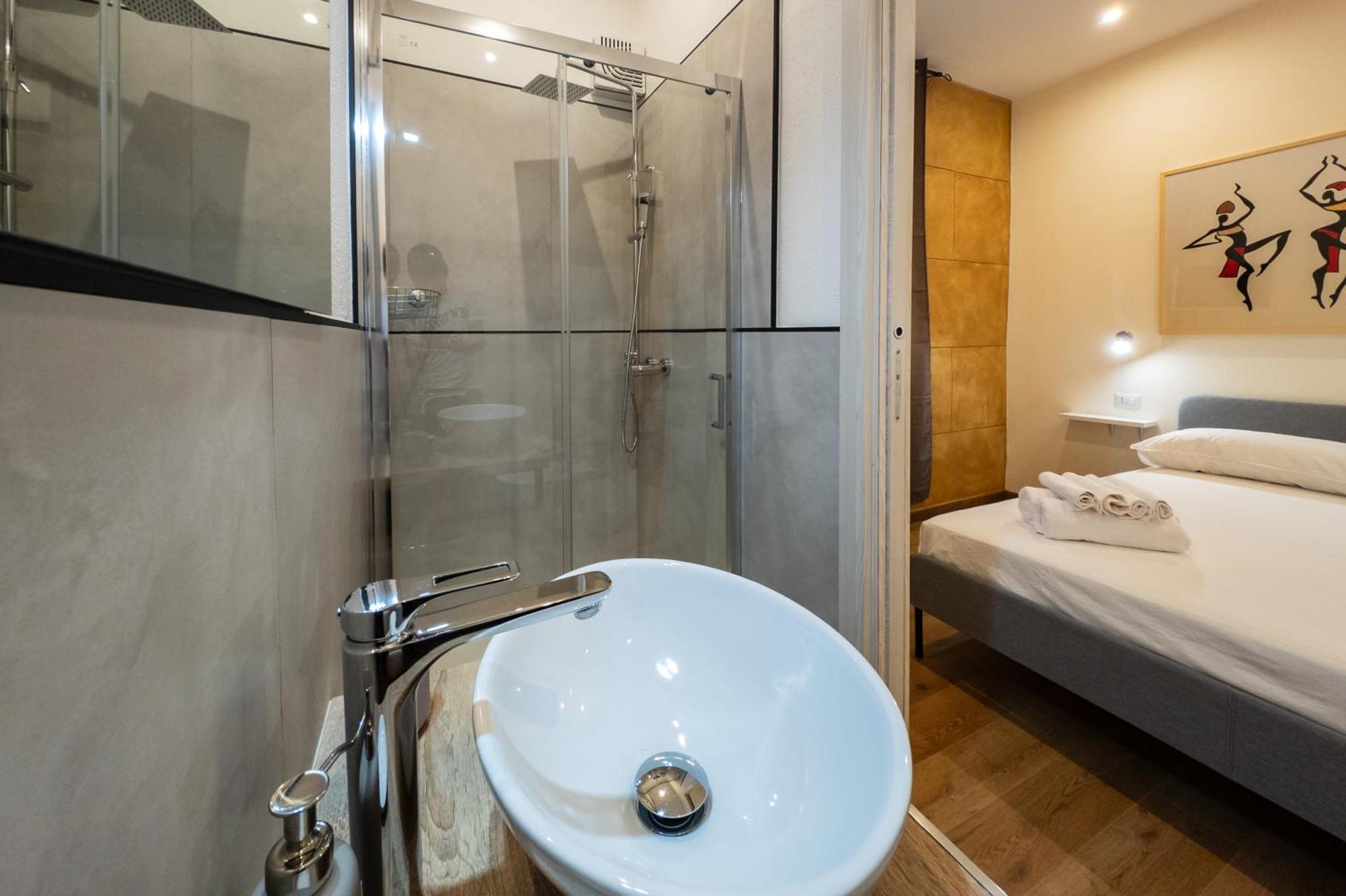 Admiral Appartment Кальяри Экстерьер фото